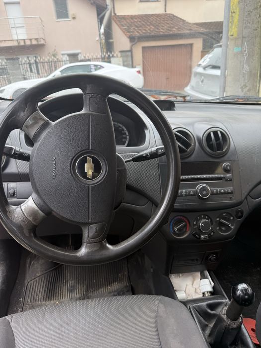 Chevrolet Aveo 2007.  3500 de lei