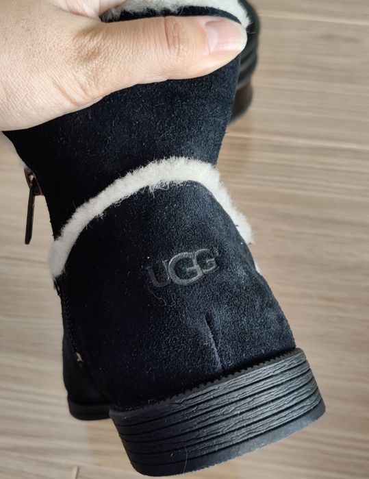 Cizme UGG noi piele naturala