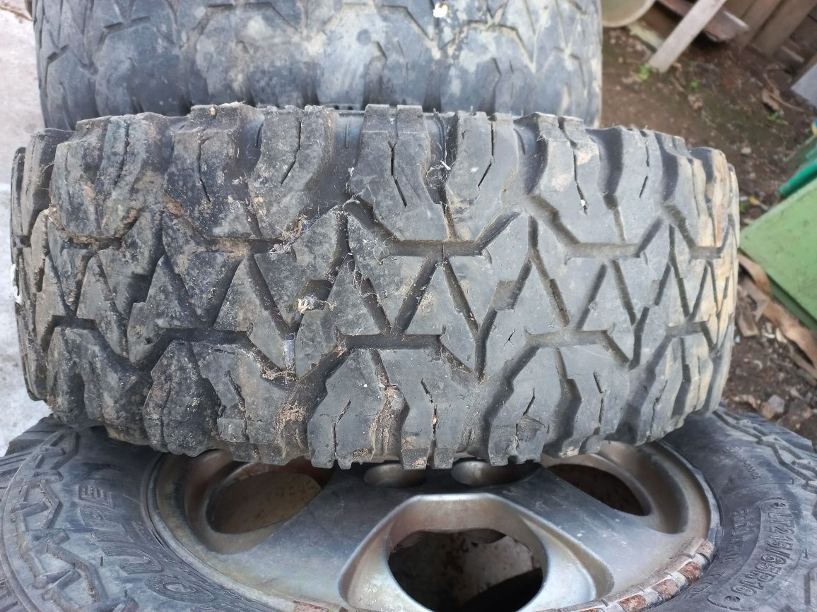 Lt 215.65 r16 anvelope 4x4