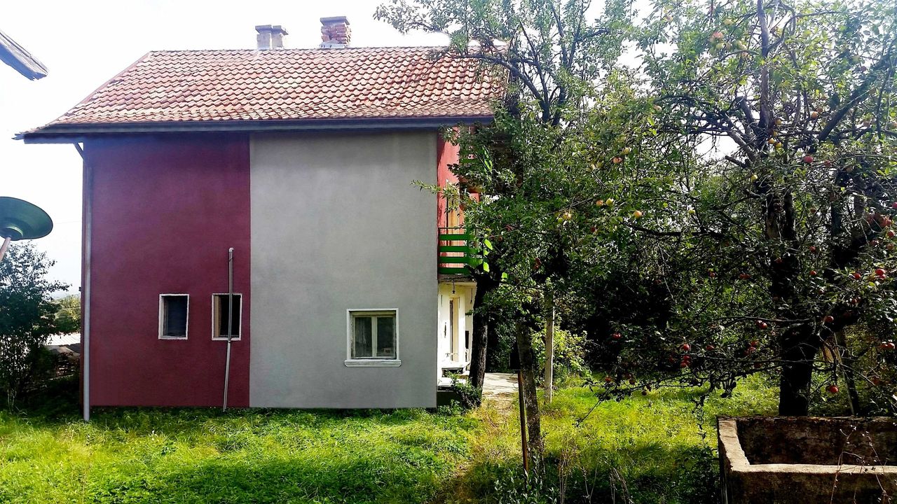 Продава се Къща в с. Граница, Област Кюстендил - 210 кв.м за 343 €/кв.м - Снимка #6