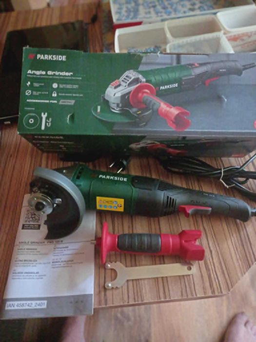 Продавам ъглошлайф