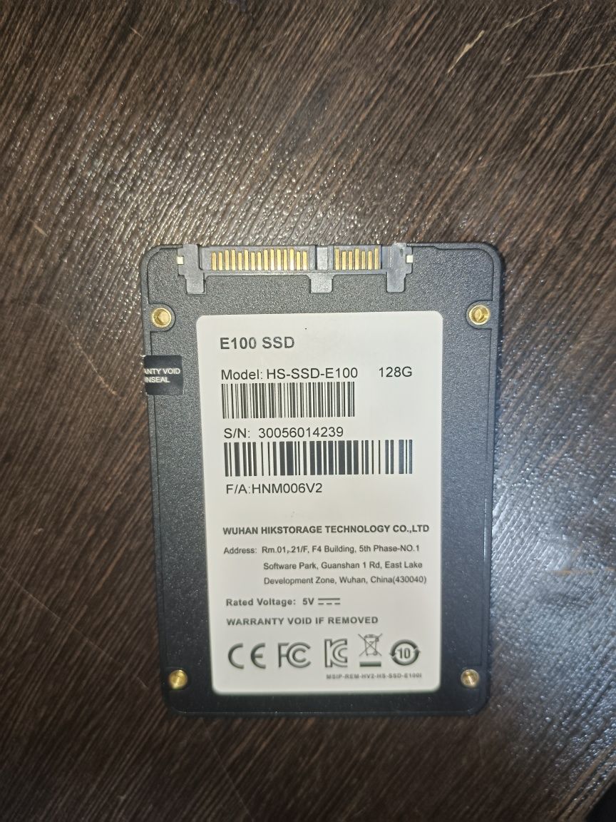 ssd накопитель и ОЗУ