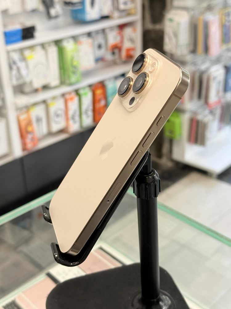 Apple iPhone 16 Pro 256GB Desert Titanium