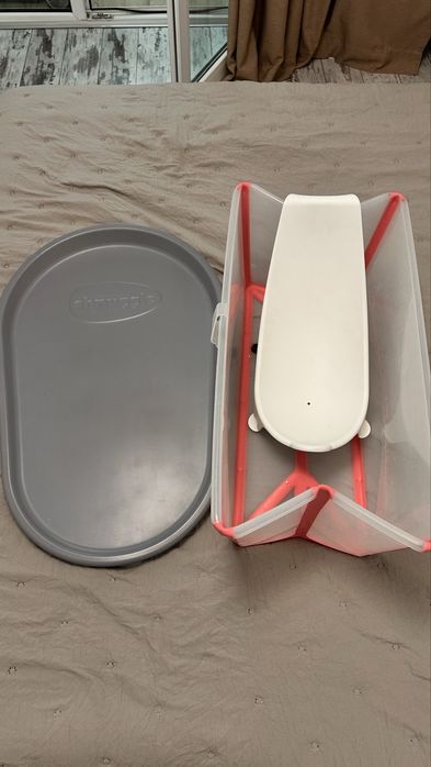 бебешка вана с приставка за новородено Stokke и повивалник shnuggle