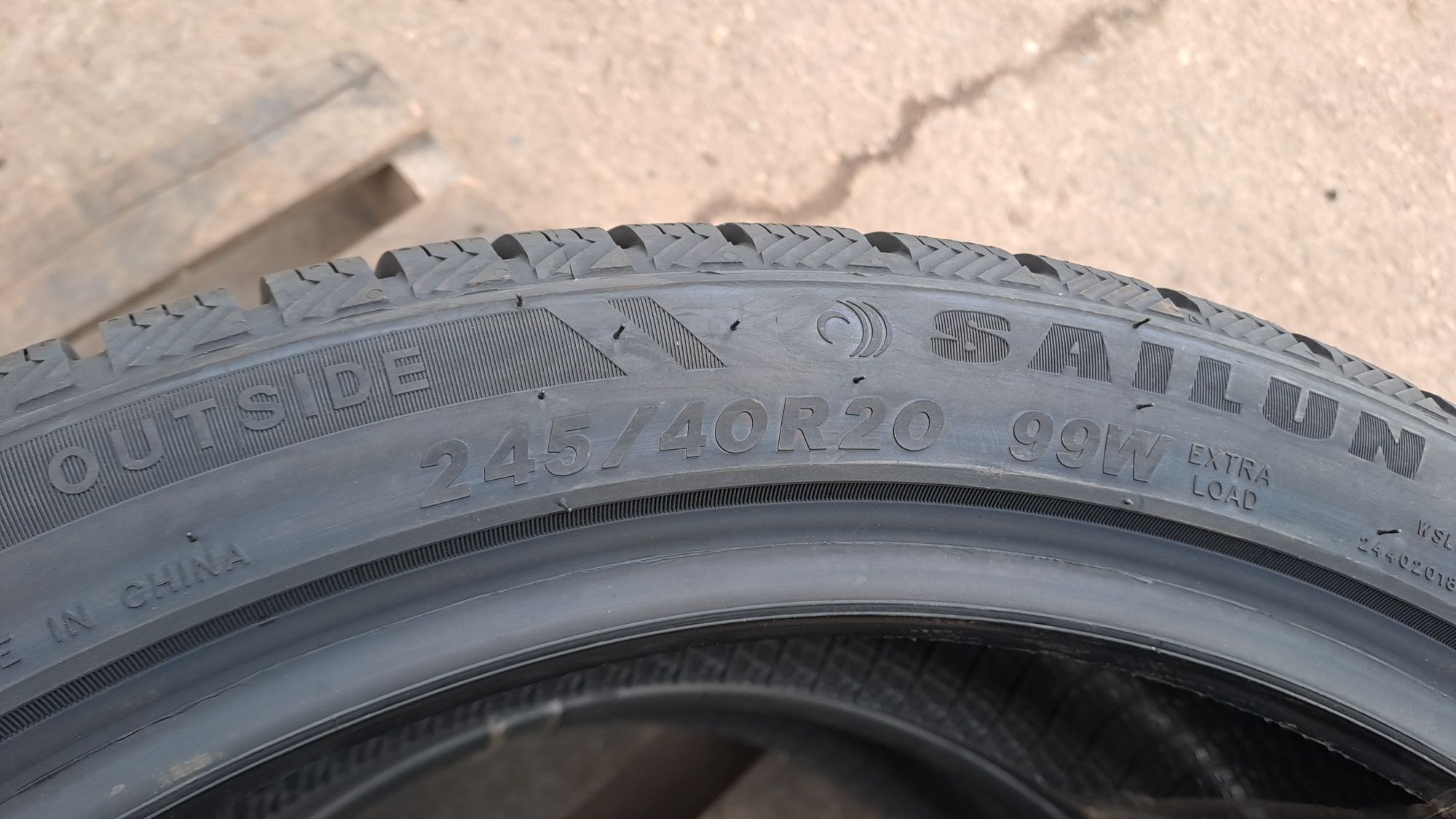 2бр. Нови 245/40/20 Ice BLAZER Alpine evo 1