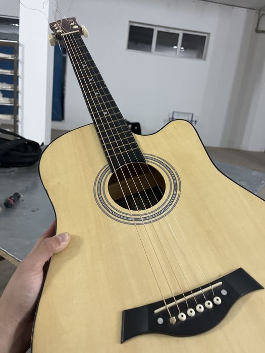 Гитара сатылады