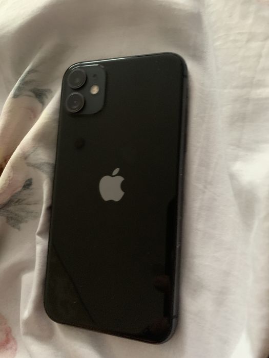 Продам iphone 11 64gb