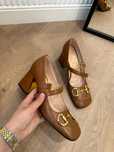 Туфли Gucci.