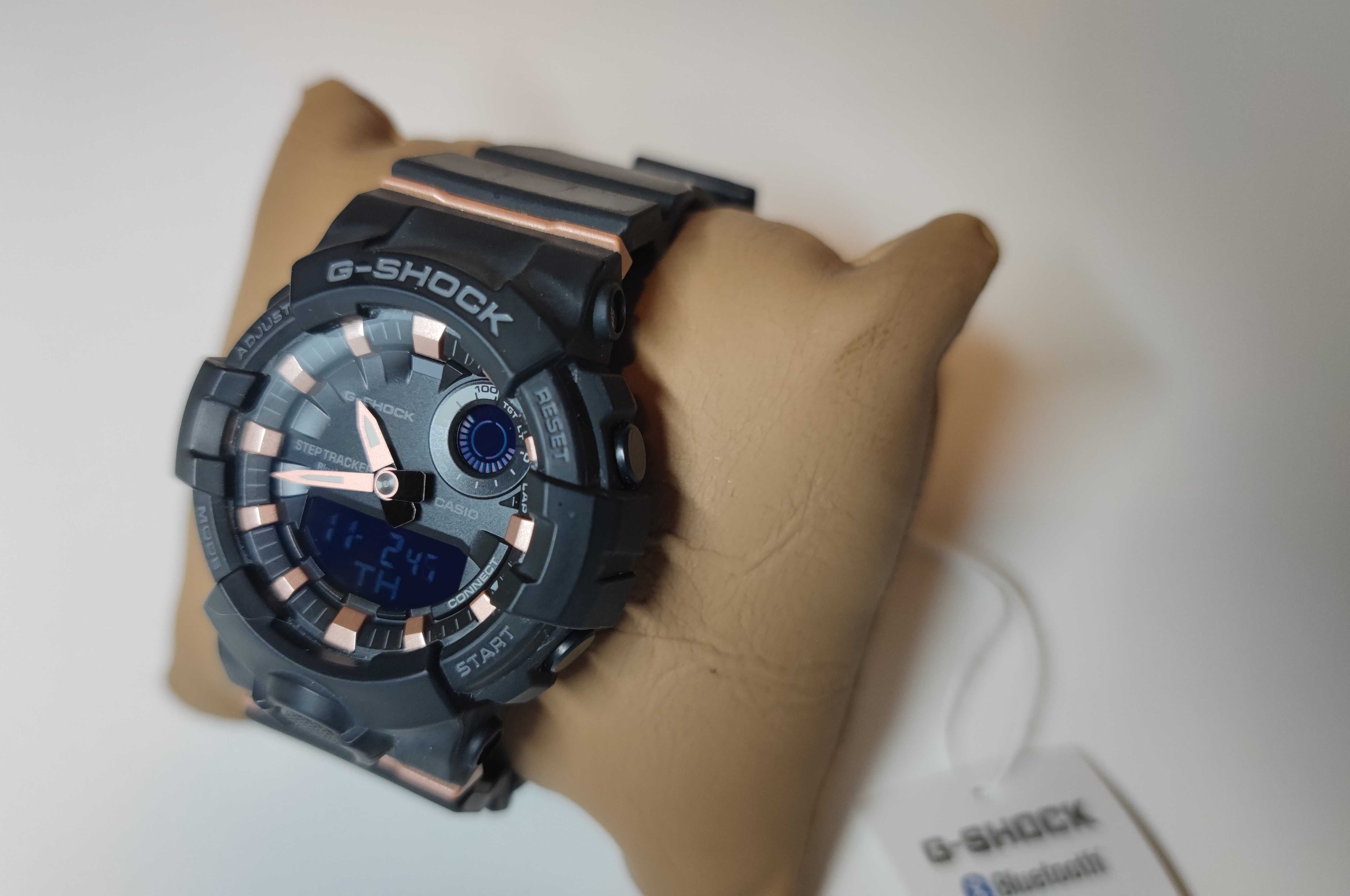 CASIO G-SHOCK GMA-B800-1AER - Часовник