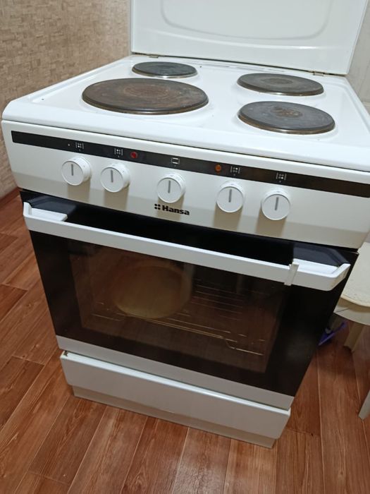 Продам электрическую плиту