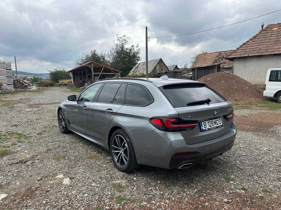 BMW Seria 5 - 530E XDRIVE