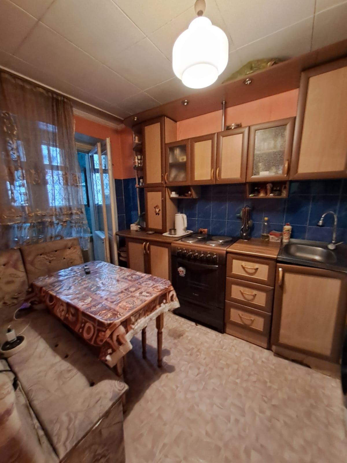 К продаже уютная 2 квартира Назарбаева 145