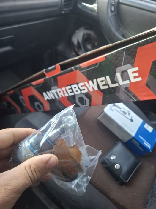 Vand opel zafira a 1.8 16v an 2000