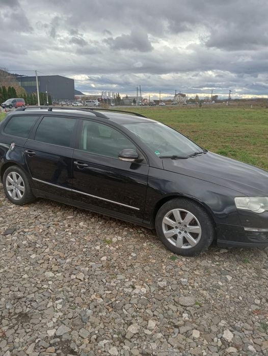 Vand pentru piese de schimb passat B6 anul 2007