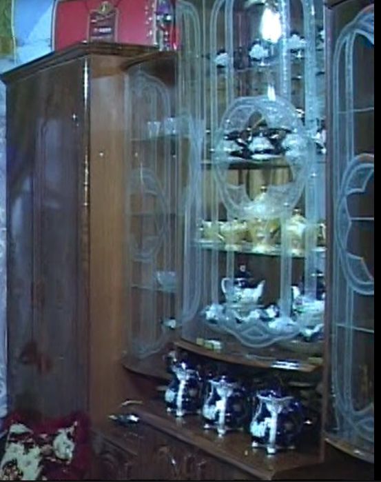 Стенка почти новый(стенка сотилади холати аъло)