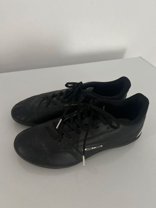 Vand adidasi de fotbal