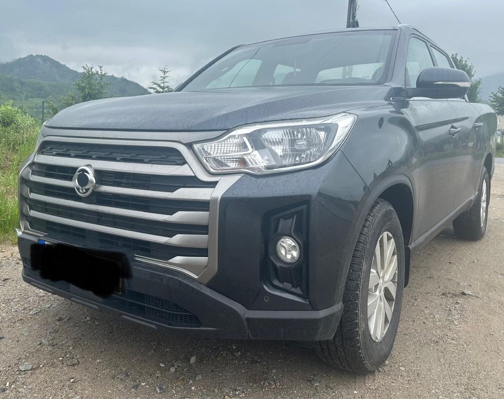 Ssangyong Musso Grand