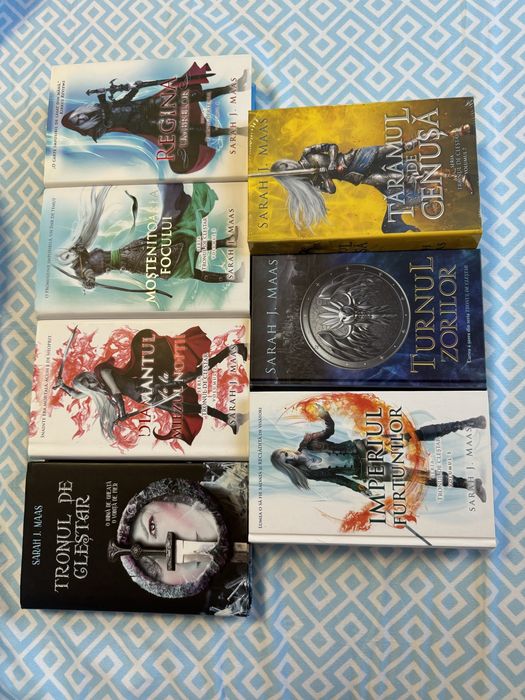 seria Tronul de Clestar