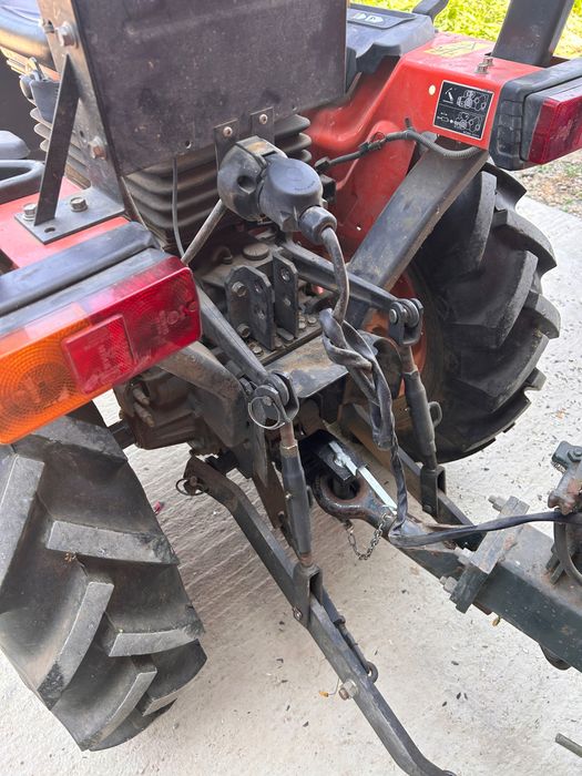 Tractor kubota 4x4 18 cv