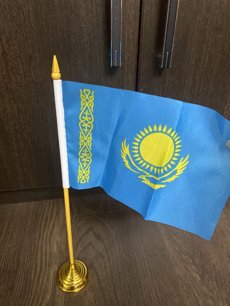 Флаг Казахстана настольный, высота 35см