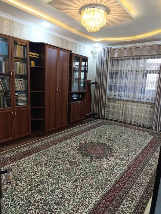 Чилонзор метро ёнида квартира безмаклер