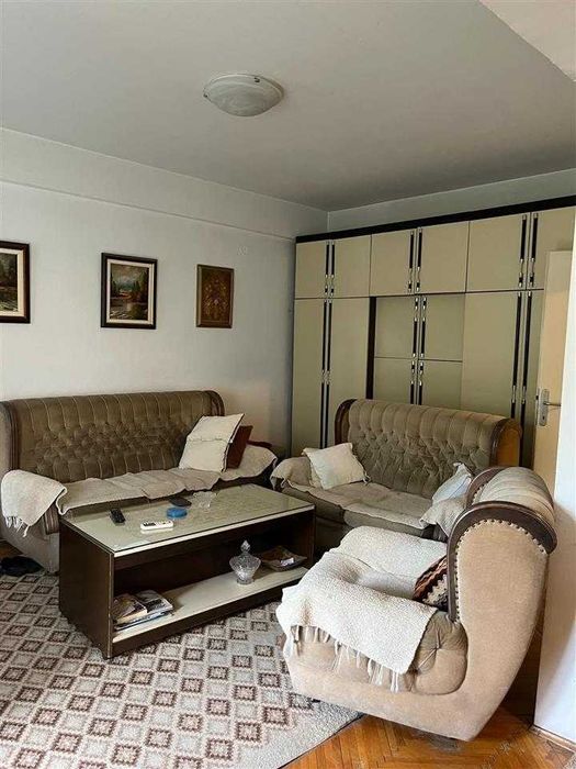 Дава се под наем Двустаен апартамент в Бургас, Братя Миладинови - 67 кв.м за 178.5 € - Снимка #2