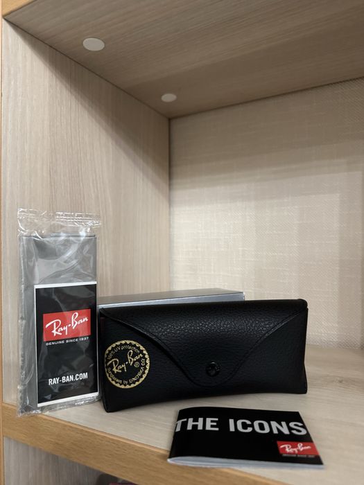 Ray Ban Caravan RB3610