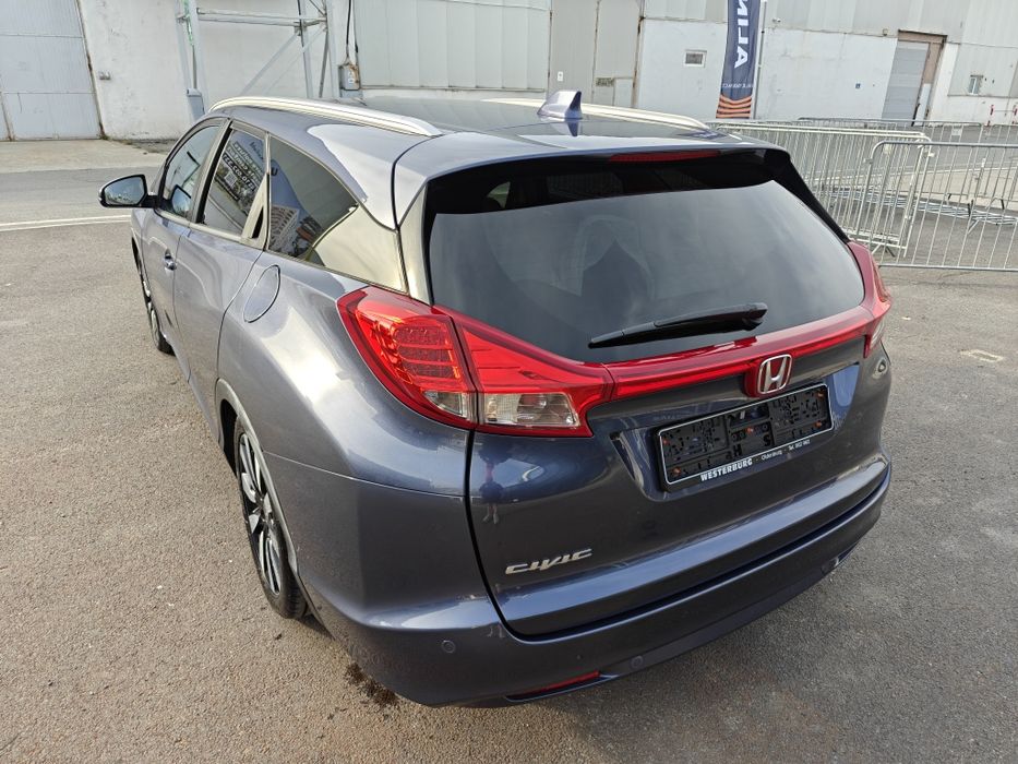 Honda Civic tourer lifestyle import Germania unic proprietar