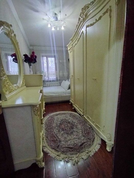 Продаётся своя квартира в Яшнабадском районе
