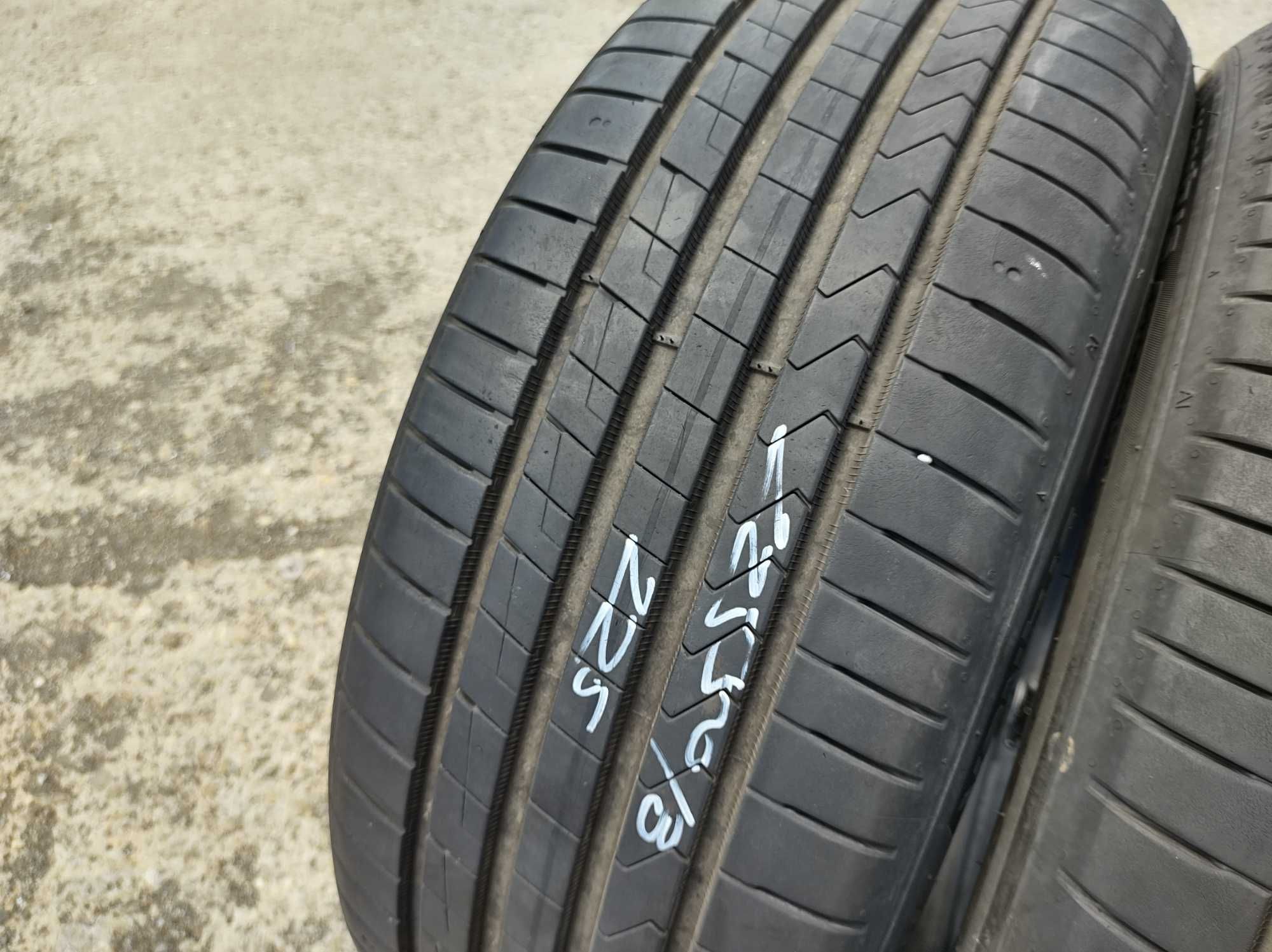 225/50/18 Hankook Ventus Prime4 Dot 2022г Грайфер 6,8мм