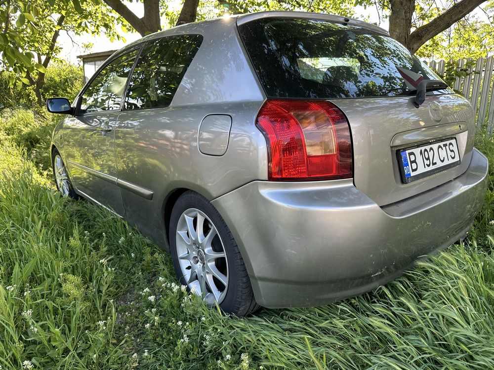 Toyota Corolla TS 1.8 VVTL-i 192 CP Coupe