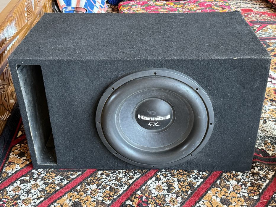 Продам саб. Сабвуфер