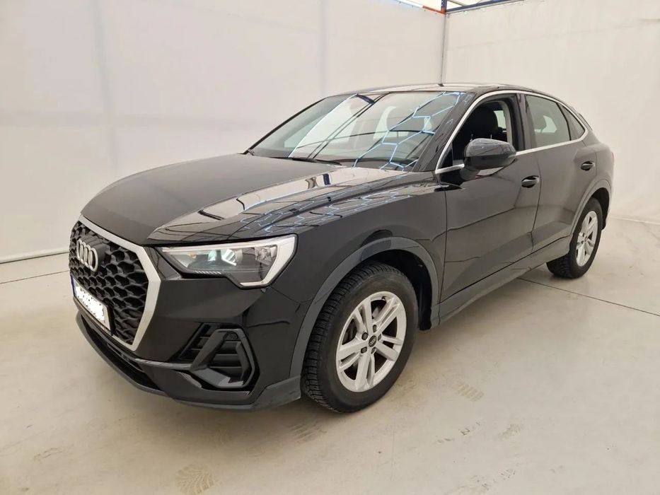 Audi Q3 TVA deductibil