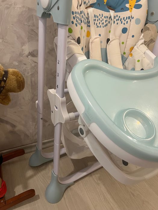 Стол за хранене с опция легнало полижение