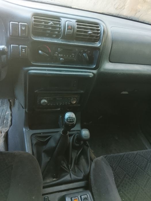 Vând Opel frontiera