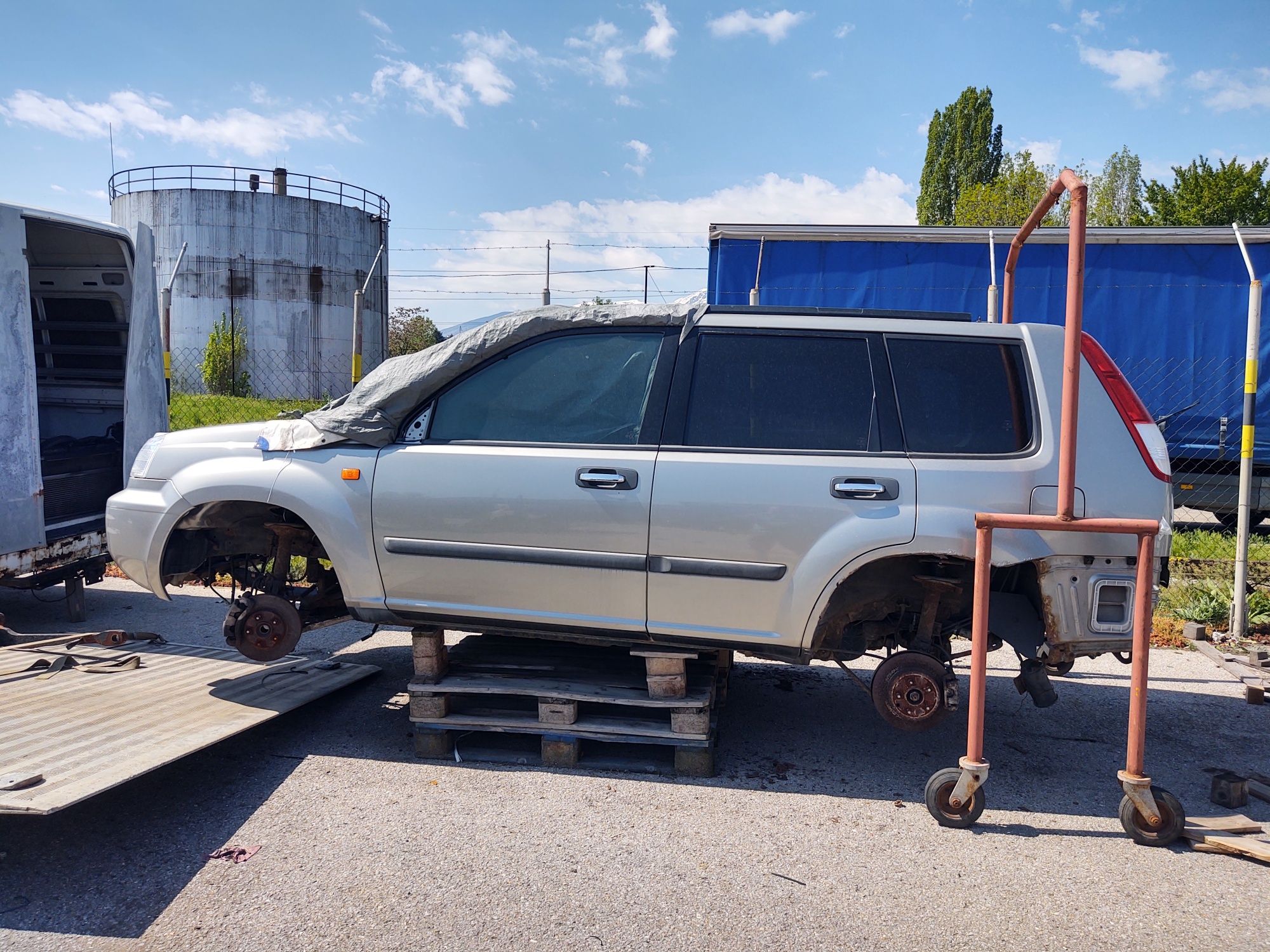 Nissan X-trail 2003 бънзин на части, десен волан