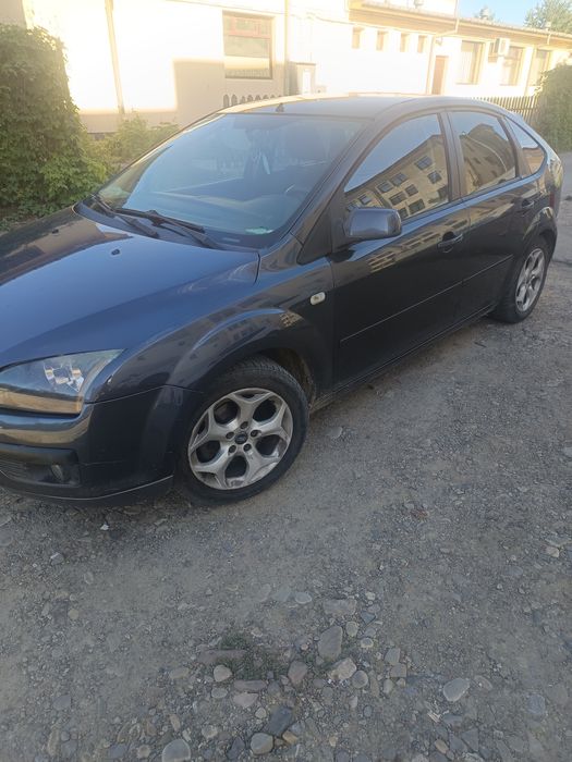 Vând Ford Focus 2008