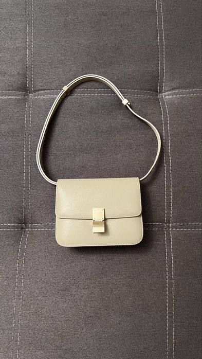 Стильная сумка из сафьяновой кожи