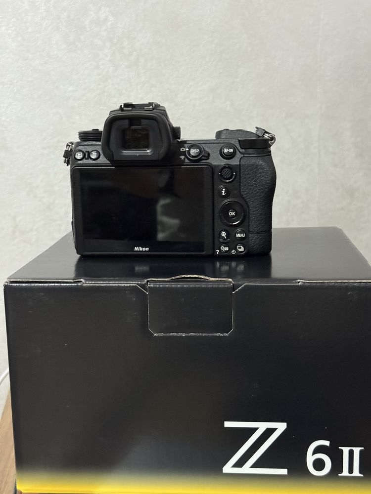 Nikon Z6 II Body – cutie și accesorii originale + Grip Patona NOU