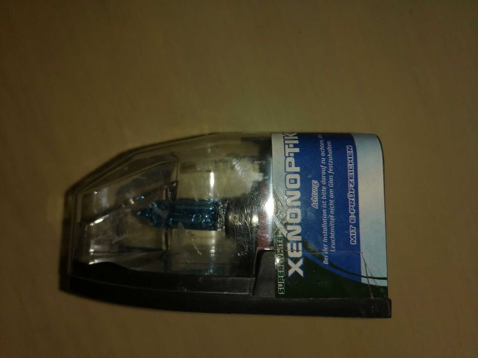 Халоген и крушки h9