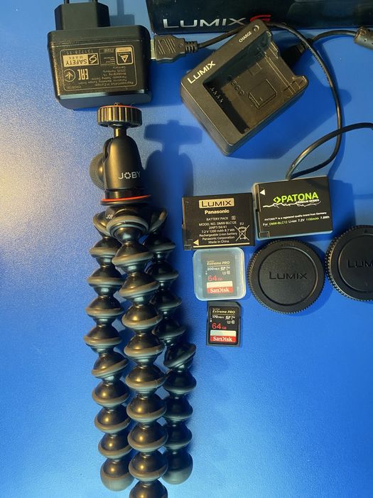 Panasonic Lumix DMC-G80M Kit G Vario 12-60mm + accesorii