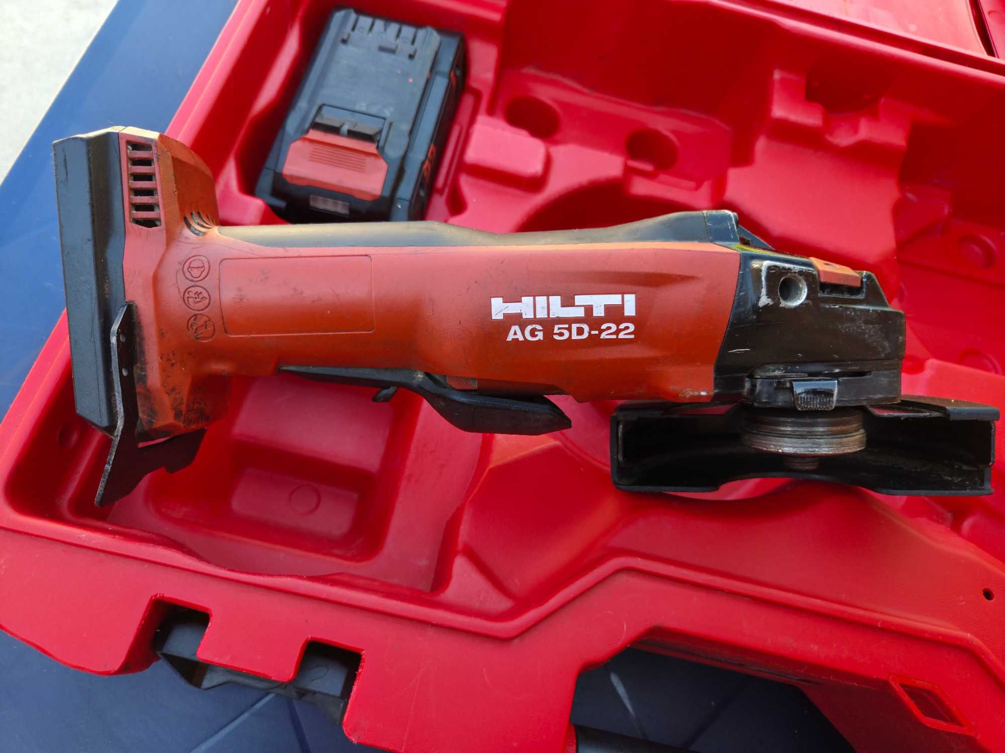 Hilti AG 5D - 22 / Nuron флекс - акумулаторрн ъглошлайф.