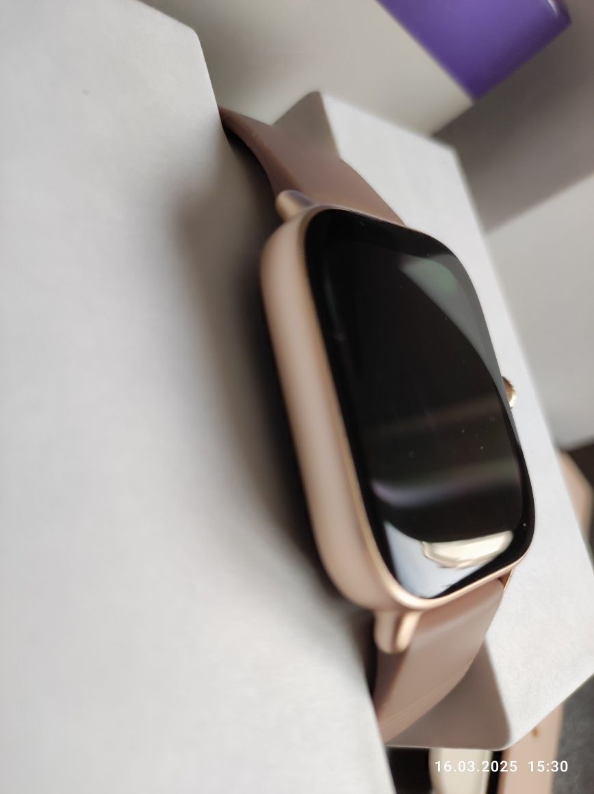 Часовник Amazfit GTS 3