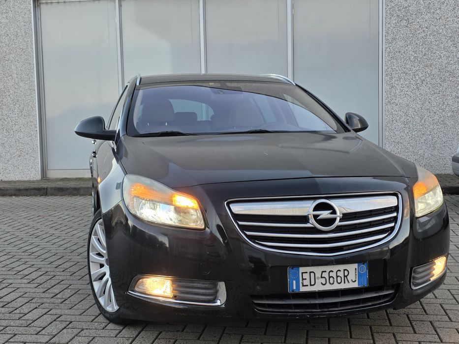 Opel Insignia 2.0Cdti 160cp cutie *automata* Navi/Piele/Pilot/A/c