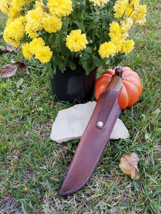 Кания за нож ръчна изработка от естествена кожа