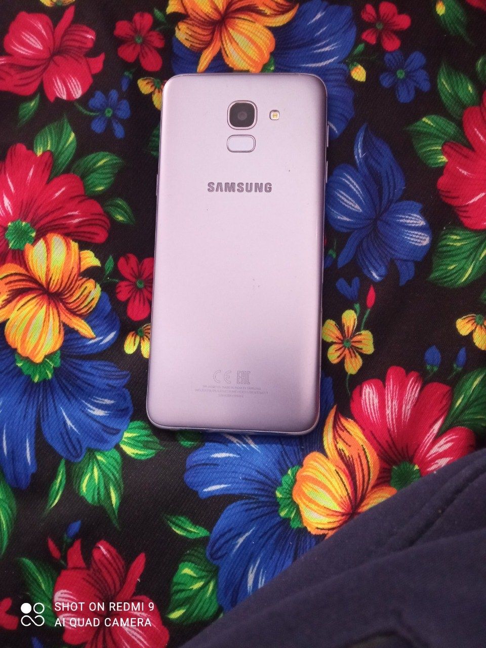 Samsung galaxy j6 aybi yo pul zarur shunga