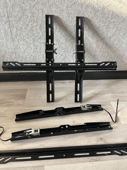 кранштейн 2 штук