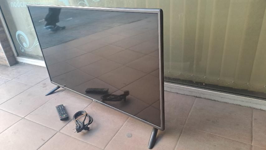LG SMART TV 42инча перфектен-450лв