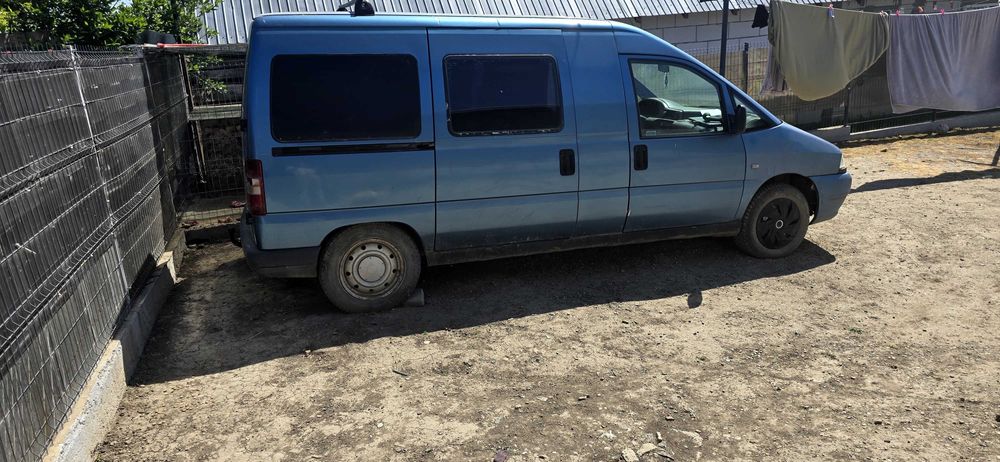 Vand sau schimb  Peugeot Expert