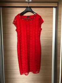 Нова дамска червена дантелена рокля